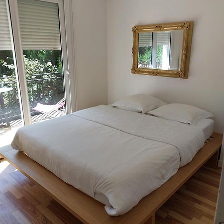 Chalet Fleuve Avec Parking-Barbecue Yerres المظهر الخارجي الصورة